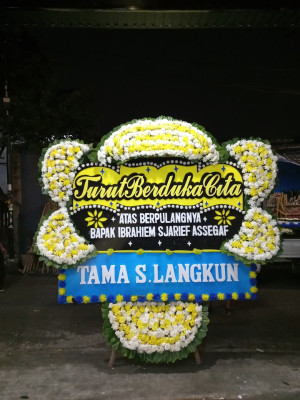 Papan Bunga Duka di Enggano